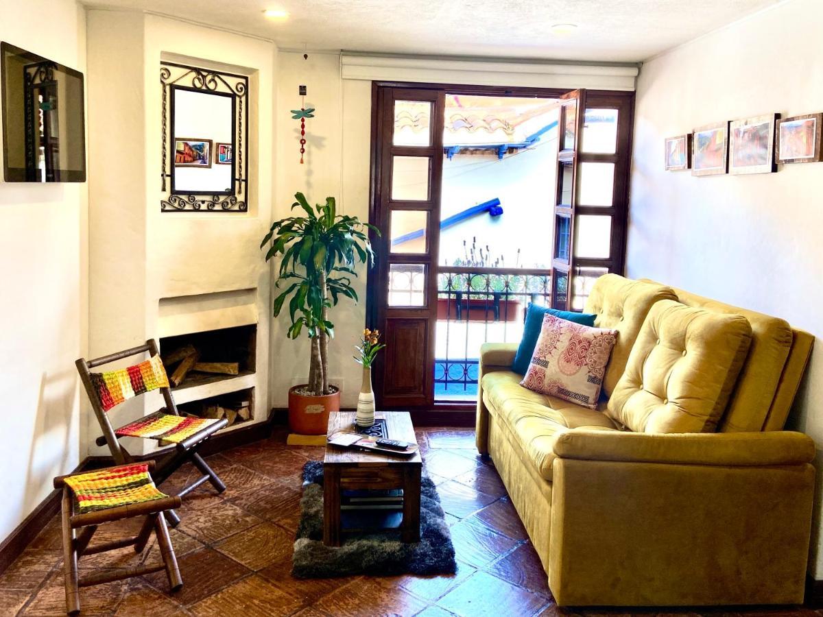 Xia Xue House La Candelaria - 360 View Apartment Bogota