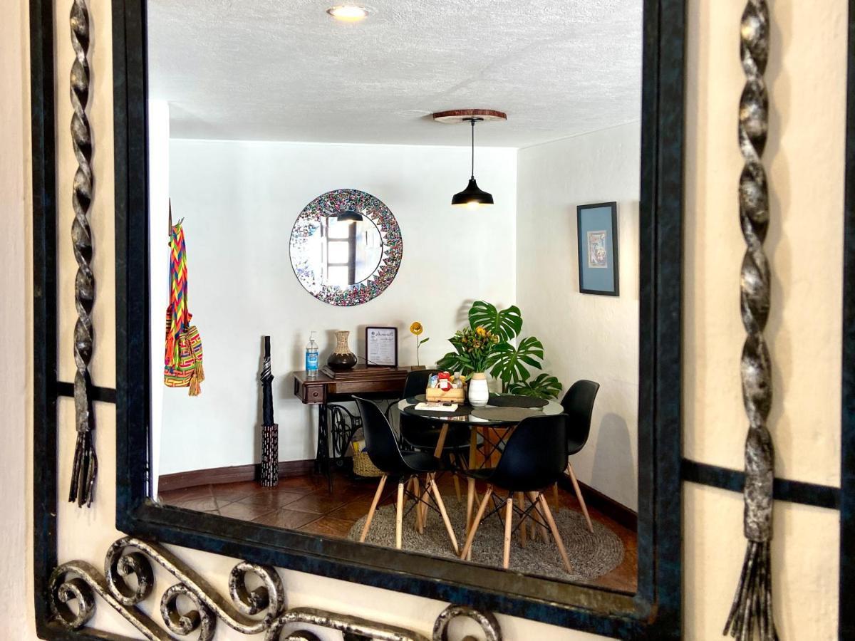 Xia Xue House La Candelaria - 360 View